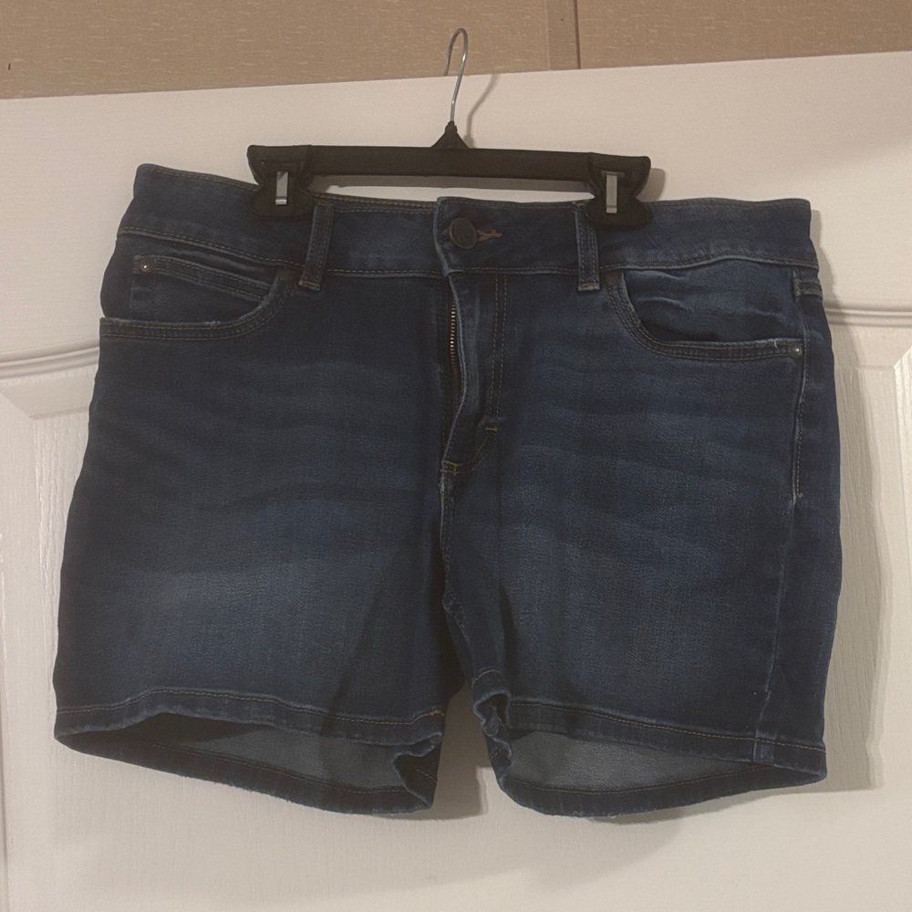 Wrangler Women's Blue Denim Shorts